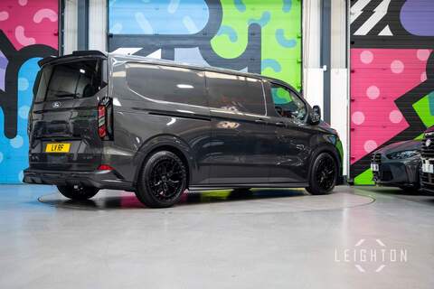 Ford Transit Custom 2.5 320 PHEV 232ps Auto Panel Van L2 - N5410