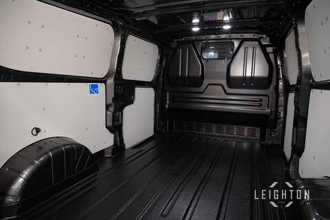 Ford Transit Custom 2.5 320 PHEV 232ps Auto Panel Van L2 - N5410