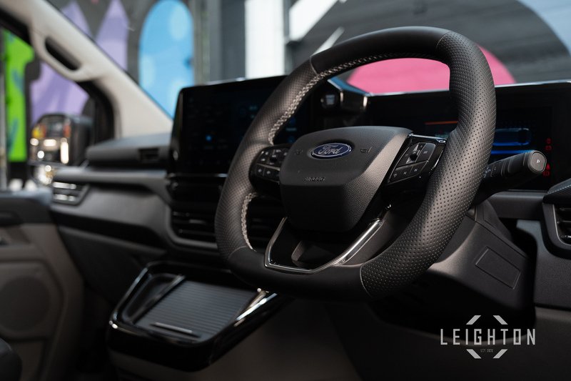 Ford Transit Custom 2.5 320 PHEV 232ps Auto Panel Van L2 - N5410
