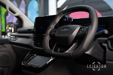 Ford Transit Custom 2.5 320 PHEV 232ps Auto Panel Van L2 - N5410