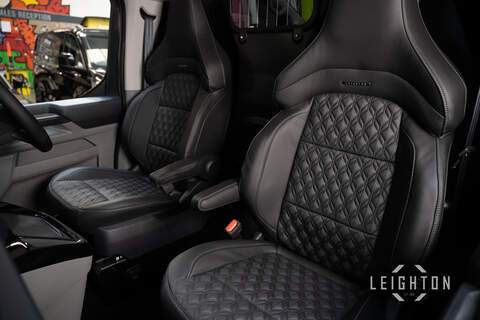 Ford Transit Custom 2.5 320 PHEV 232ps Auto Panel Van L2 - N5410