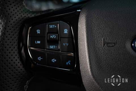 Ford Transit Custom 2.5 320 PHEV 232ps Auto Panel Van L2 - N5410