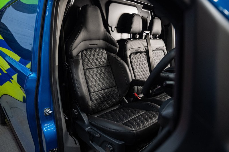 Ford Transit Custom 2.5 320 PHEV 232ps Auto Panel Van L2 - N5377