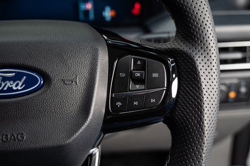 Ford Transit Custom 2.5 320 PHEV 232ps Auto Panel Van L2 - N5377