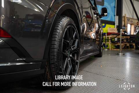 Ford Transit Custom 2.5 320 PHEV 232ps Auto Double Cab L1 - N55573