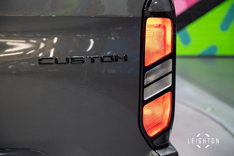 Ford Transit Custom 2.5 320 PHEV 232ps Auto Panel Van L2 H1 - N5436