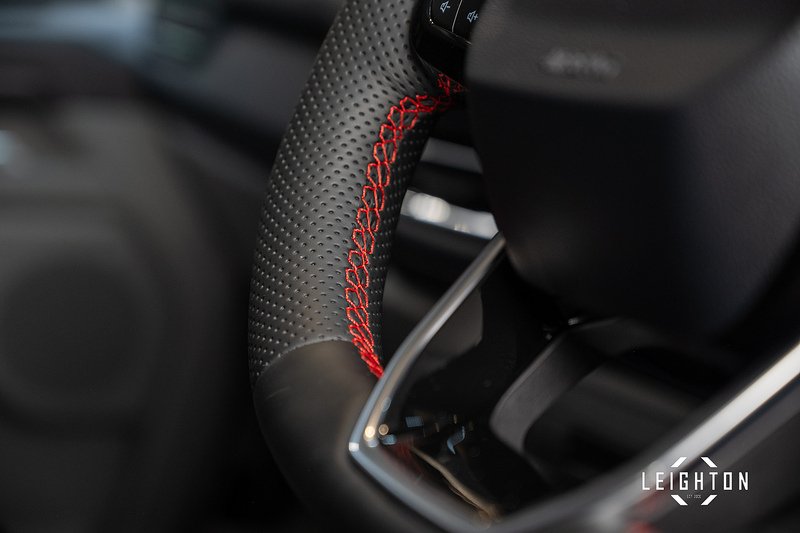 Ford Transit Custom 2.5 320 PHEV 232ps Auto Panel Van L2 H1 - N5436