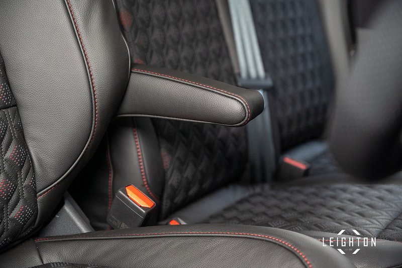 Ford Transit Custom 2.5 320 PHEV 232ps Auto Panel Van L2 H1 - N5436