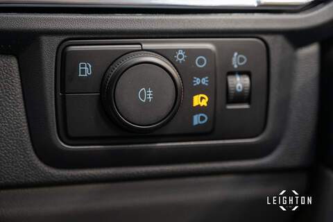 Ford Transit Custom 2.5 320 PHEV 232ps Auto Panel Van L2 H1 - N5436