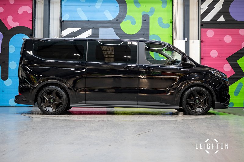 Ford Tourneo Custom 2.5 340 PHEV 232ps Auto 9 Seater L2 H1 - N5457