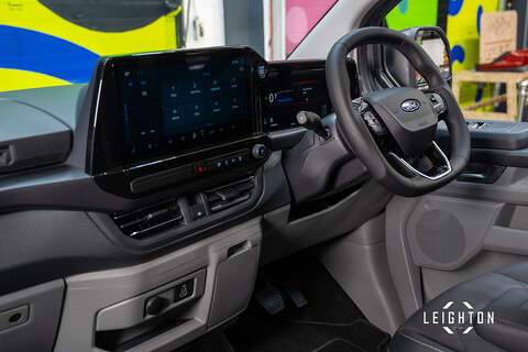 Ford Tourneo Custom 2.5 340 PHEV 232ps Auto 9 Seater L2 H1 - N5457