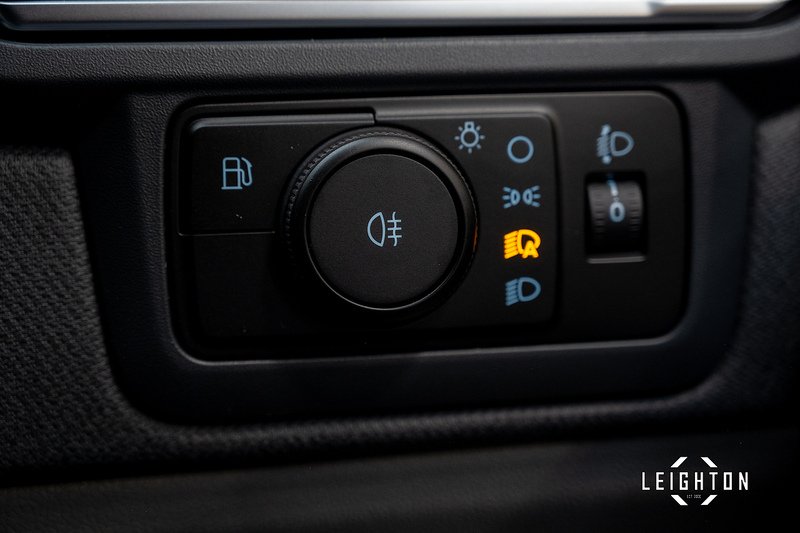 Ford Tourneo Custom 2.5 340 PHEV 232ps Auto 9 Seater L2 H1 - N5457