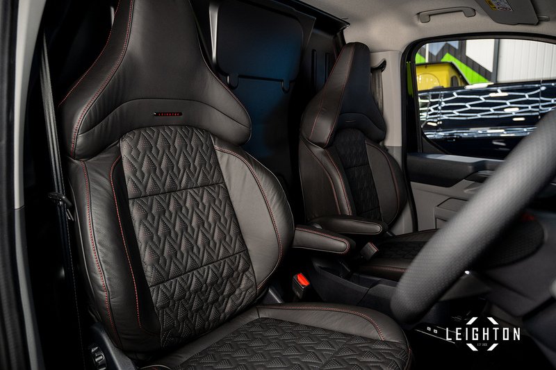 Ford Transit Custom 2.5 320 PHEV 232ps Auto Panel Van L2 H1 - N5468