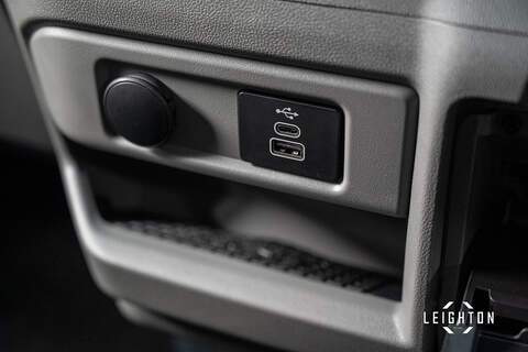 Ford Transit Custom 2.5 320 PHEV 232ps Auto Panel Van L2 H1 - N5468