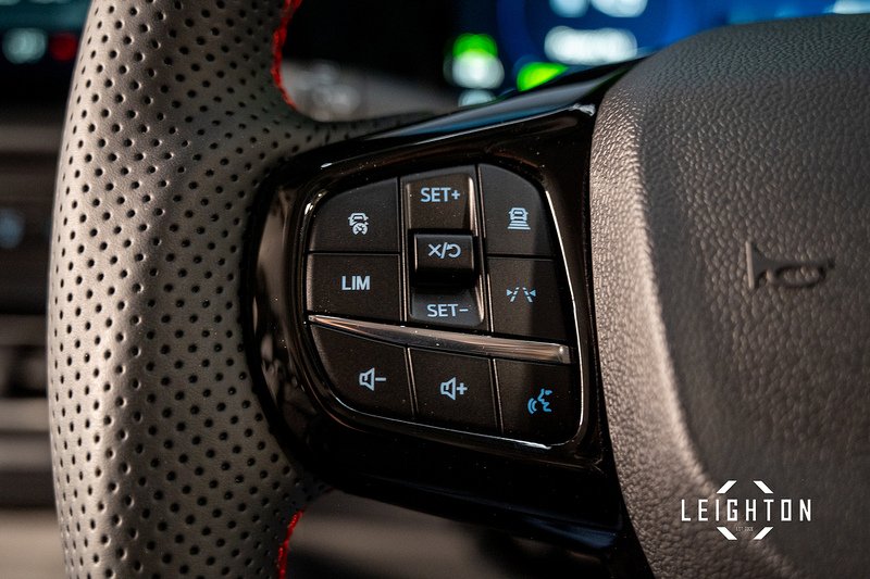 Ford Transit Custom 2.5 320 PHEV 232ps Auto Panel Van L2 H1 - N5484