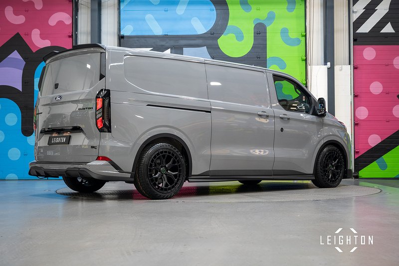 Ford Transit Custom 2.5 320 PHEV 232ps Auto Panel Van L2 H1 - N5485