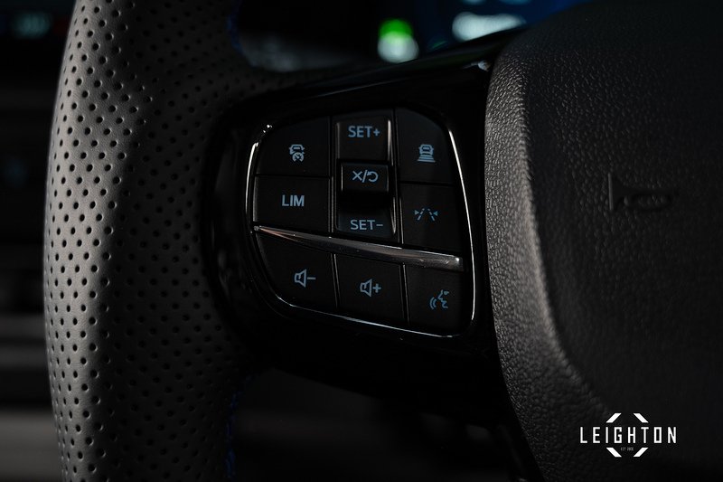 Ford Transit Custom 2.5 320 PHEV 232ps Auto Panel Van L2 H1 - N5485