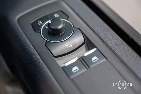 Ford Transit Custom 2.5 320 PHEV 232ps Auto Double Cab L1 H1 - N5487