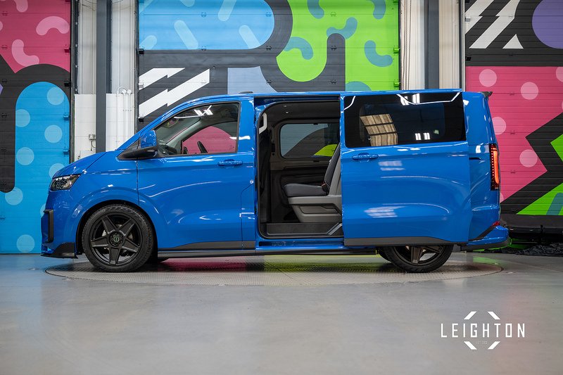 Volkswagen Transporter 2.0 T32 Diesel 150ps 4M Auto Kombi SWB - N5494