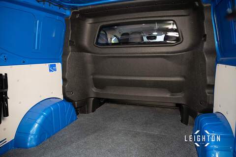 Volkswagen Transporter 2.0 T32 Diesel 150ps 4M Auto Kombi SWB - N5494