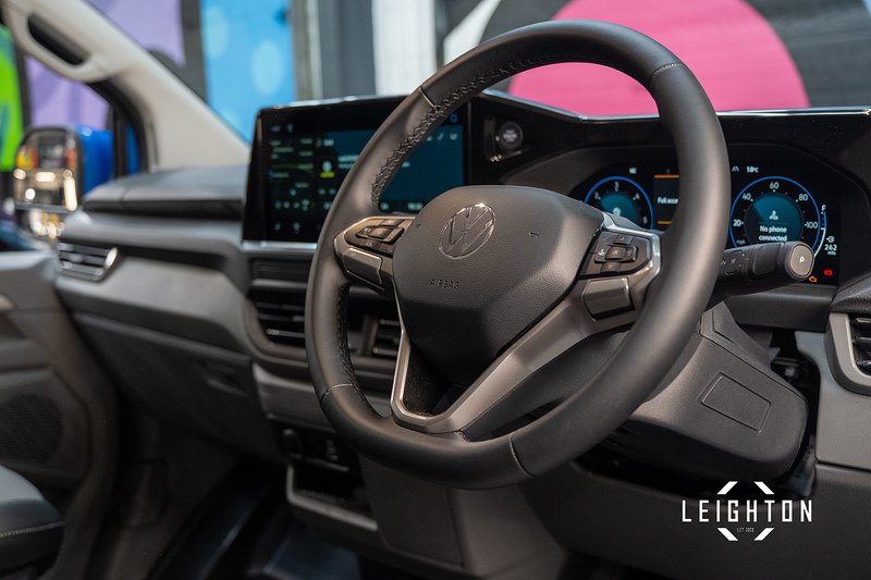 Volkswagen Transporter 2.0 T32 Diesel 150ps 4M Auto Kombi SWB - N5494