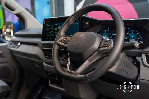 Volkswagen Transporter 2.0 T32 Diesel 150ps 4M Auto Kombi SWB - N5494