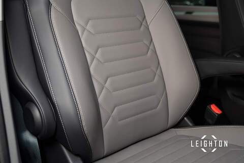 Volkswagen Transporter 2.0 T32 Diesel 150ps 4M Auto Kombi SWB - N5494