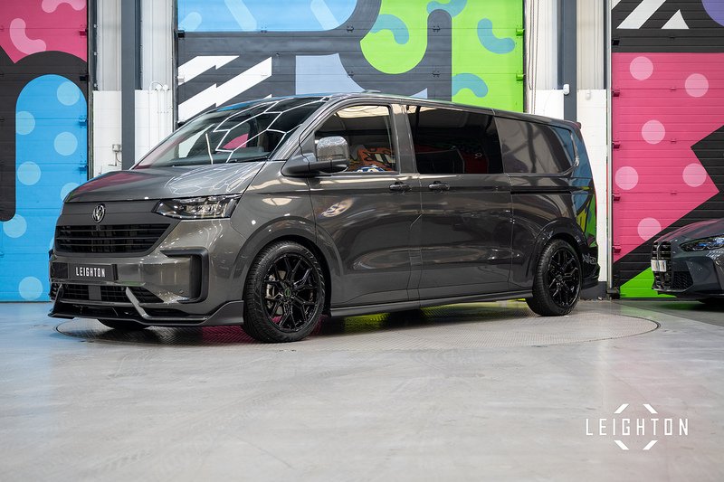 Volkswagen Transporter 2.0 T32 Diesel 170PS Auto Kombi LWB - N5497