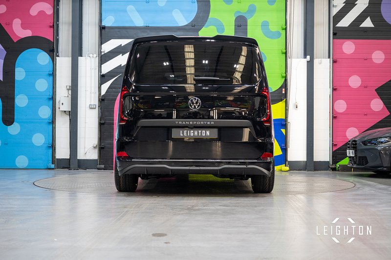Volkswagen Transporter 2.0 T32 Diesel 170ps Auto Kombi LWB - N5500