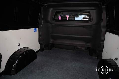 Volkswagen Transporter 2.0 T32 Diesel 170ps Auto Kombi LWB - N5500