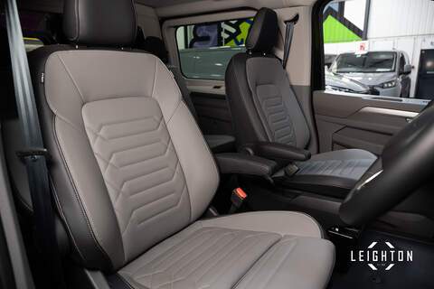 Volkswagen Transporter 2.0 T32 Diesel 170ps Auto Kombi LWB - N5500
