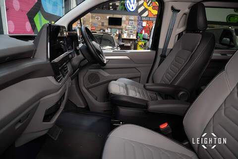 Volkswagen Transporter 2.0 T32 Diesel 170ps Auto Kombi LWB - N5500