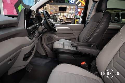 Volkswagen Transporter 2.0 T32 Diesel 170ps Auto Kombi SWB - N5502