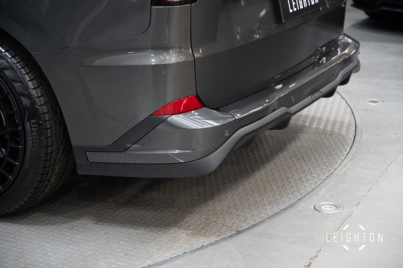 Volkswagen Transporter 2.0 T32 Diesel 170ps Auto Kombi SWB - N5506