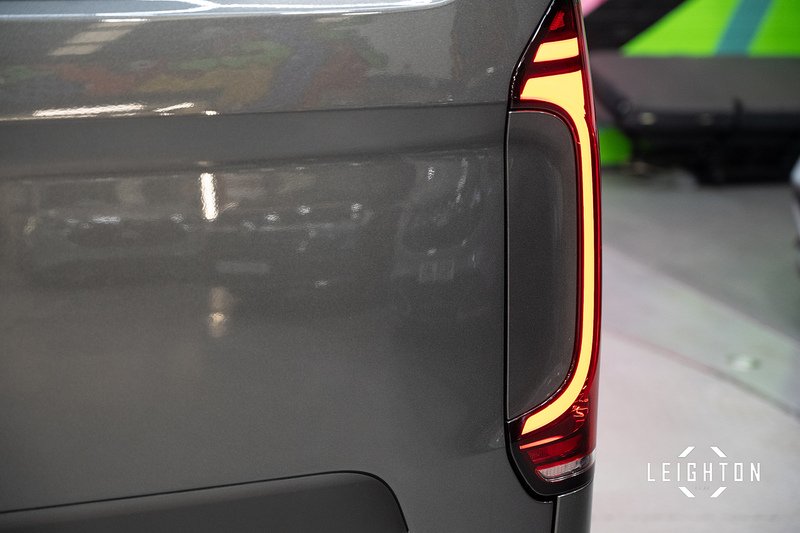 Volkswagen Transporter 2.0 T32 Diesel 170ps Auto Kombi SWB - N5506