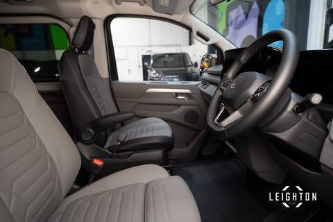 Volkswagen Transporter 2.0 T32 Diesel 170ps Auto Kombi SWB - N5506