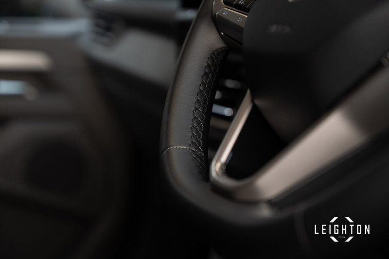 Volkswagen Transporter 2.0 T32 Diesel 170ps Auto Kombi SWB - N5506