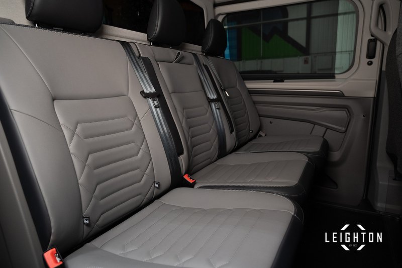 Volkswagen Transporter 2.0 T32 Diesel 170ps Auto Kombi SWB - N5506