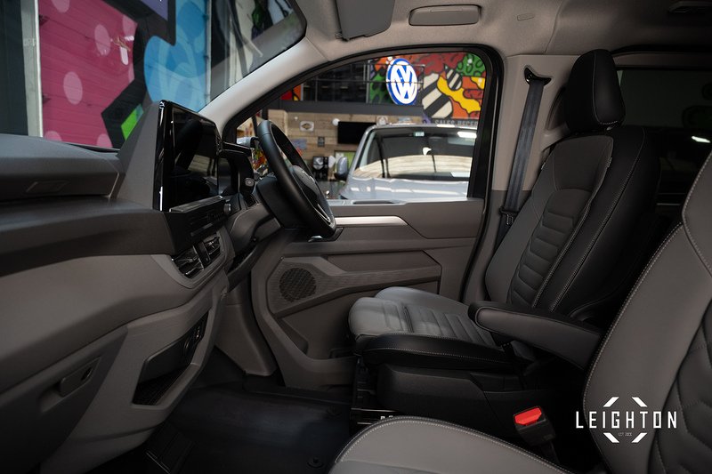 Volkswagen Transporter 2.0 T32 Diesel 170ps Auto Kombi SWB - N5506