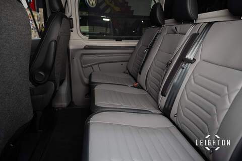 Volkswagen Transporter 2.0 T32 Diesel 170ps Auto Kombi SWB - N5506