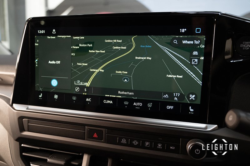 Volkswagen Transporter 2.0 T32 Diesel 170ps Auto Kombi SWB - N5506