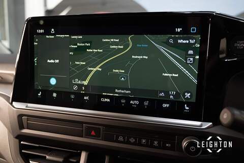 Volkswagen Transporter 2.0 T32 Diesel 170ps Auto Kombi SWB - N5506