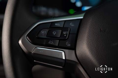 Volkswagen Transporter 2.0 T32 Diesel 170ps Auto Kombi SWB - N5506