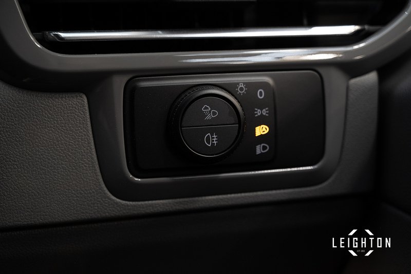 Volkswagen Transporter 2.0 T32 Diesel 170ps Auto Kombi SWB - N5506