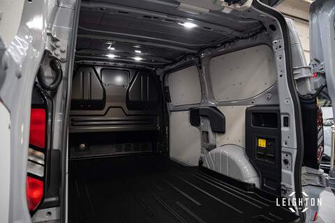 Ford Transit Custom 2.5 320 PHEV 232PS Auto Panel Van L1 - N5515