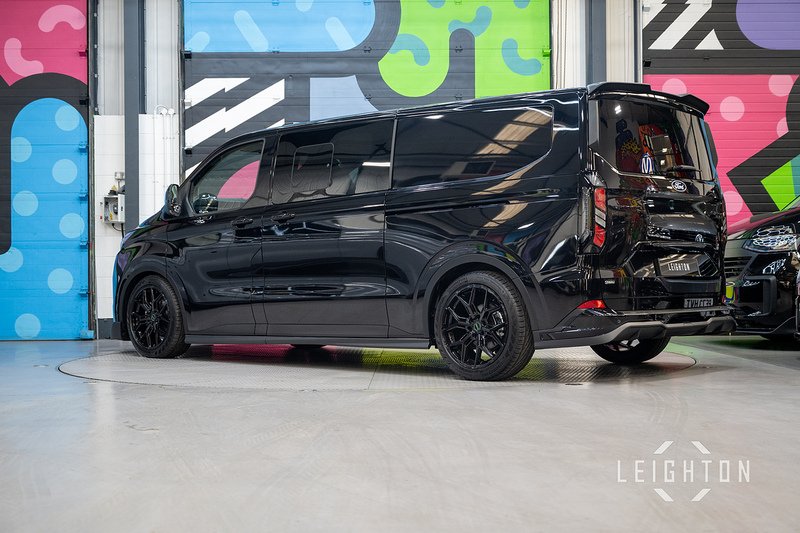 Ford Transit Custom 2.5 320 PHEV 232ps Auto Double Cab L2 - N5540