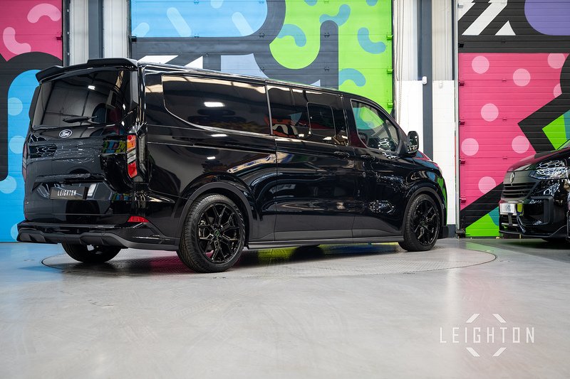 Ford Transit Custom 2.5 320 PHEV 232ps Auto Double Cab L2 - N5540