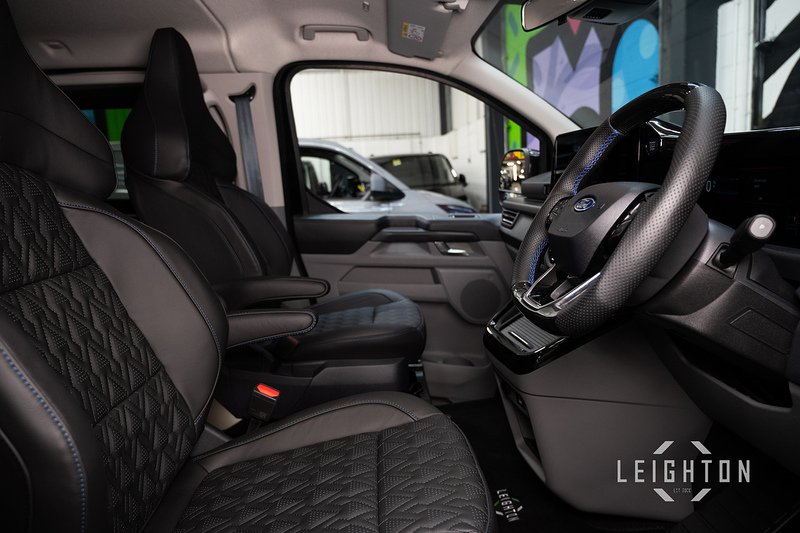 Ford Transit Custom 2.5 320 PHEV 232ps Auto Double Cab L2 - N5540