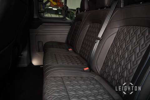 Ford Transit Custom 2.5 320 PHEV 232ps Auto Double Cab L2 - N5540