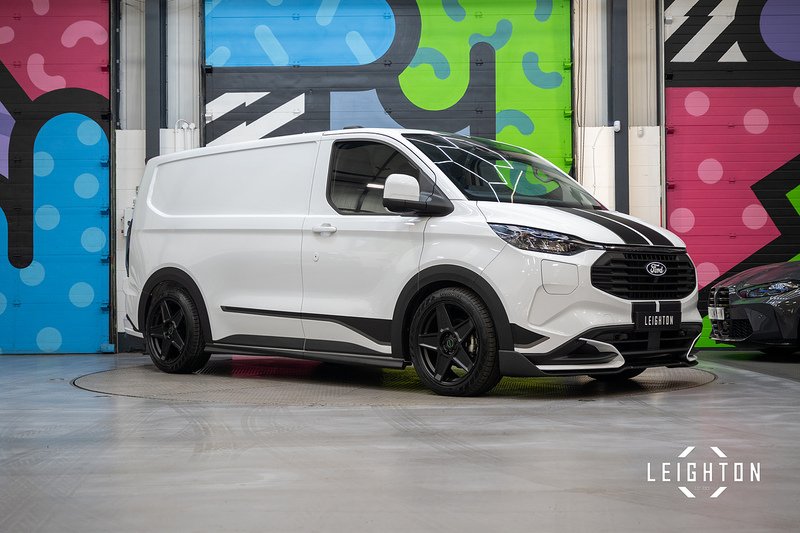 Ford Transit Custom 2.5 320 PHEV 232ps Auto Double Cab L1 - N5545